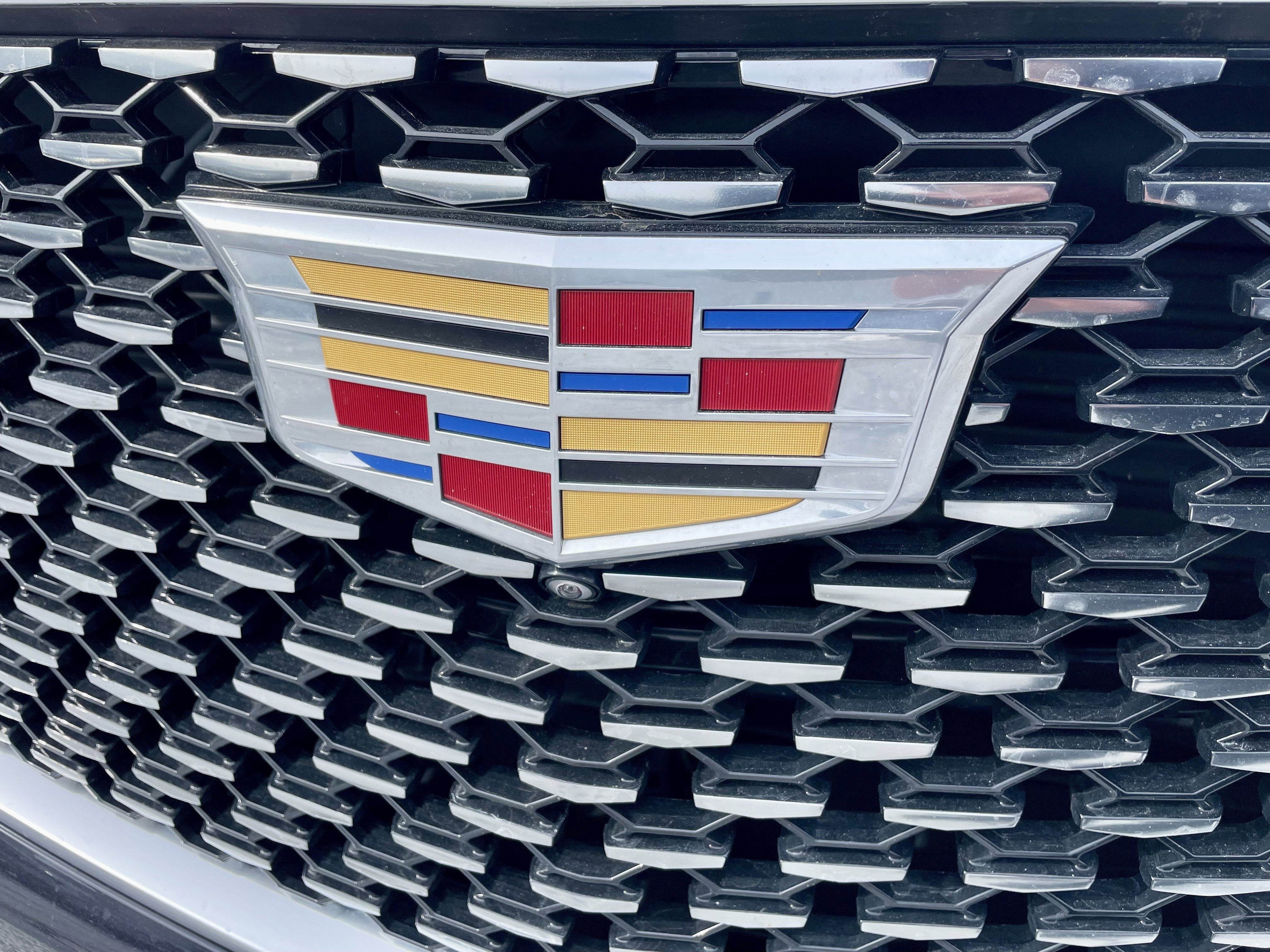 Used 2023 Cadillac Escalade Premium Luxury image 34