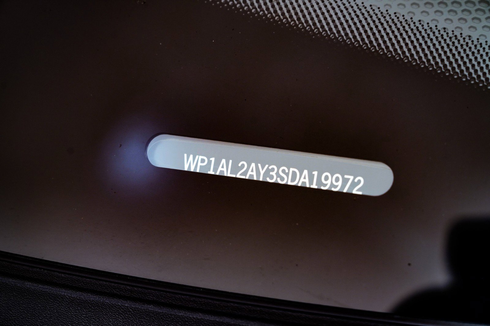 Used 2025 Porsche Cayenne S image 34