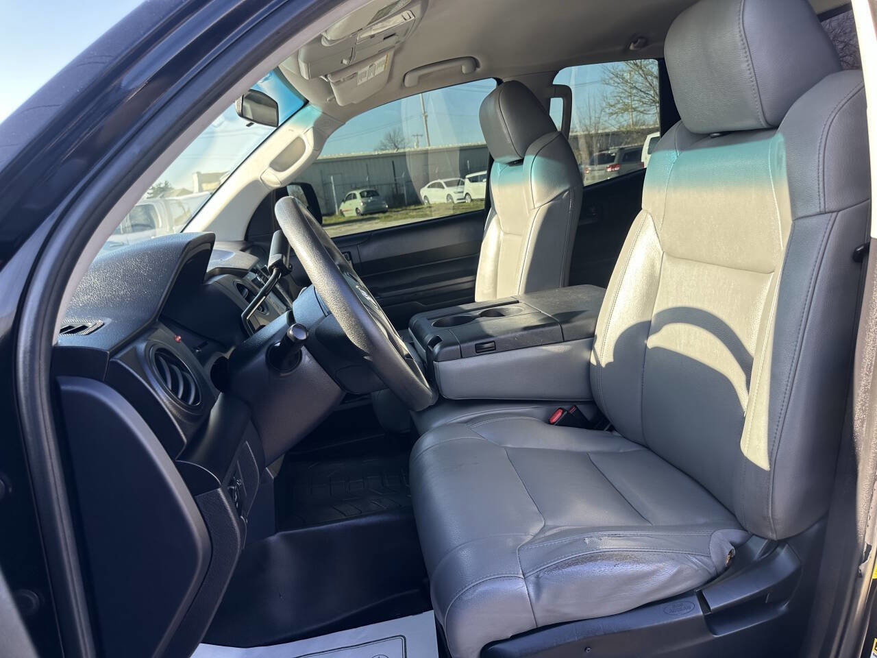 Used 2016 Toyota Tundra SR w/ Tow Package image 14