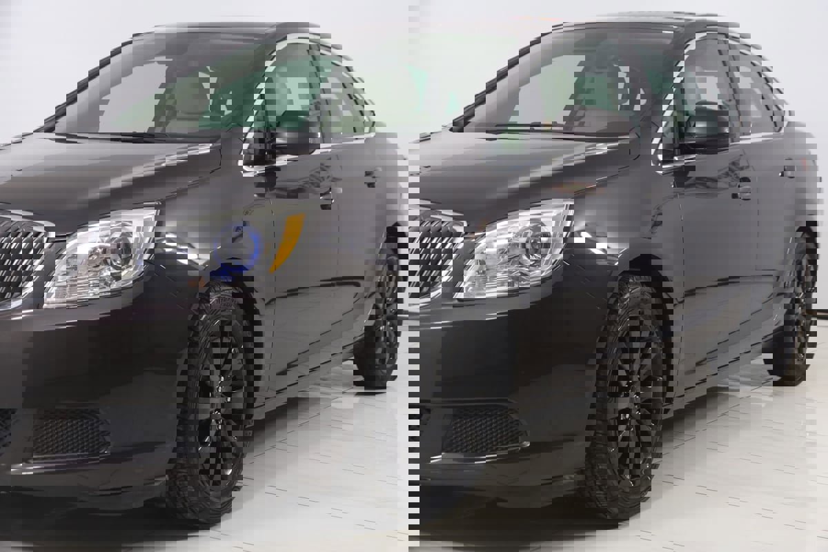 Used 2016 Buick Verano FWD image 48