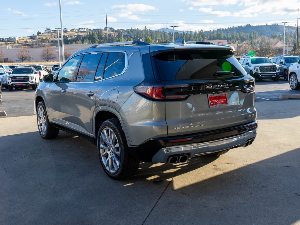 Used 2024 GMC Acadia Denali w/ Super Cruise Package image 5