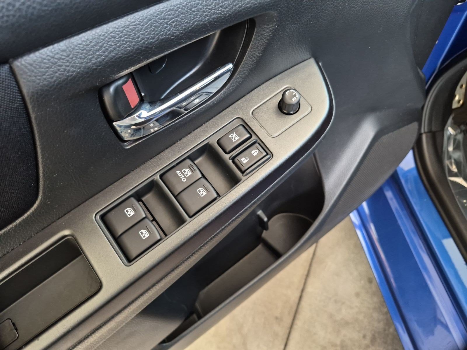 Used 2015 Subaru WRX AWD/4WD image 15