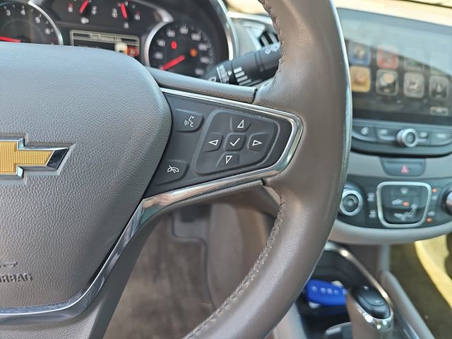 Used 2018 Chevrolet Malibu LT image 15