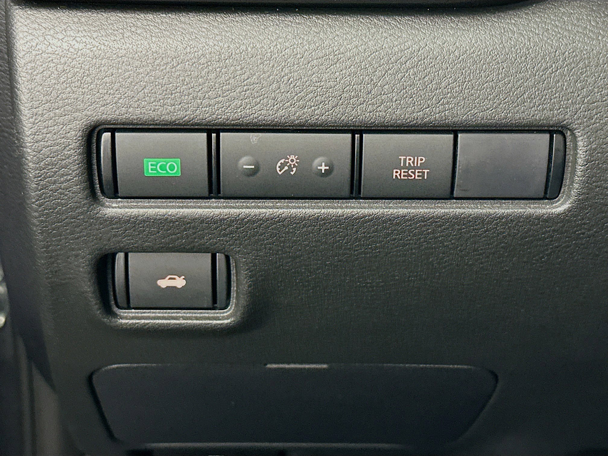 Used 2024 Nissan Sentra S image 17