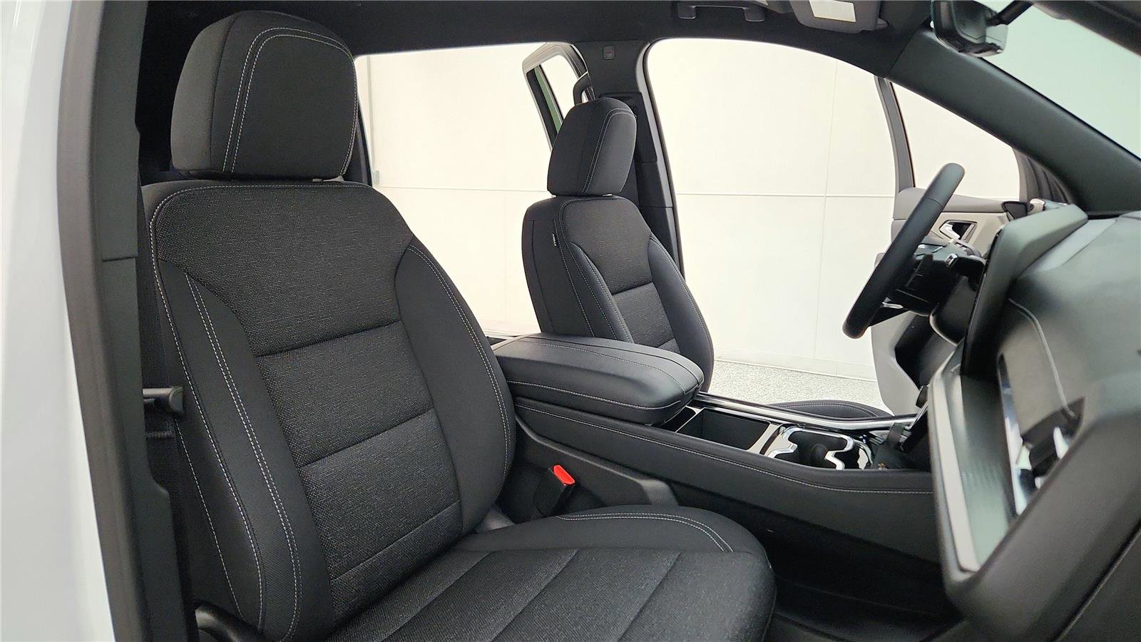 New 2026 Chevrolet Traverse LT w/ Midnight/Sport Edition image 41