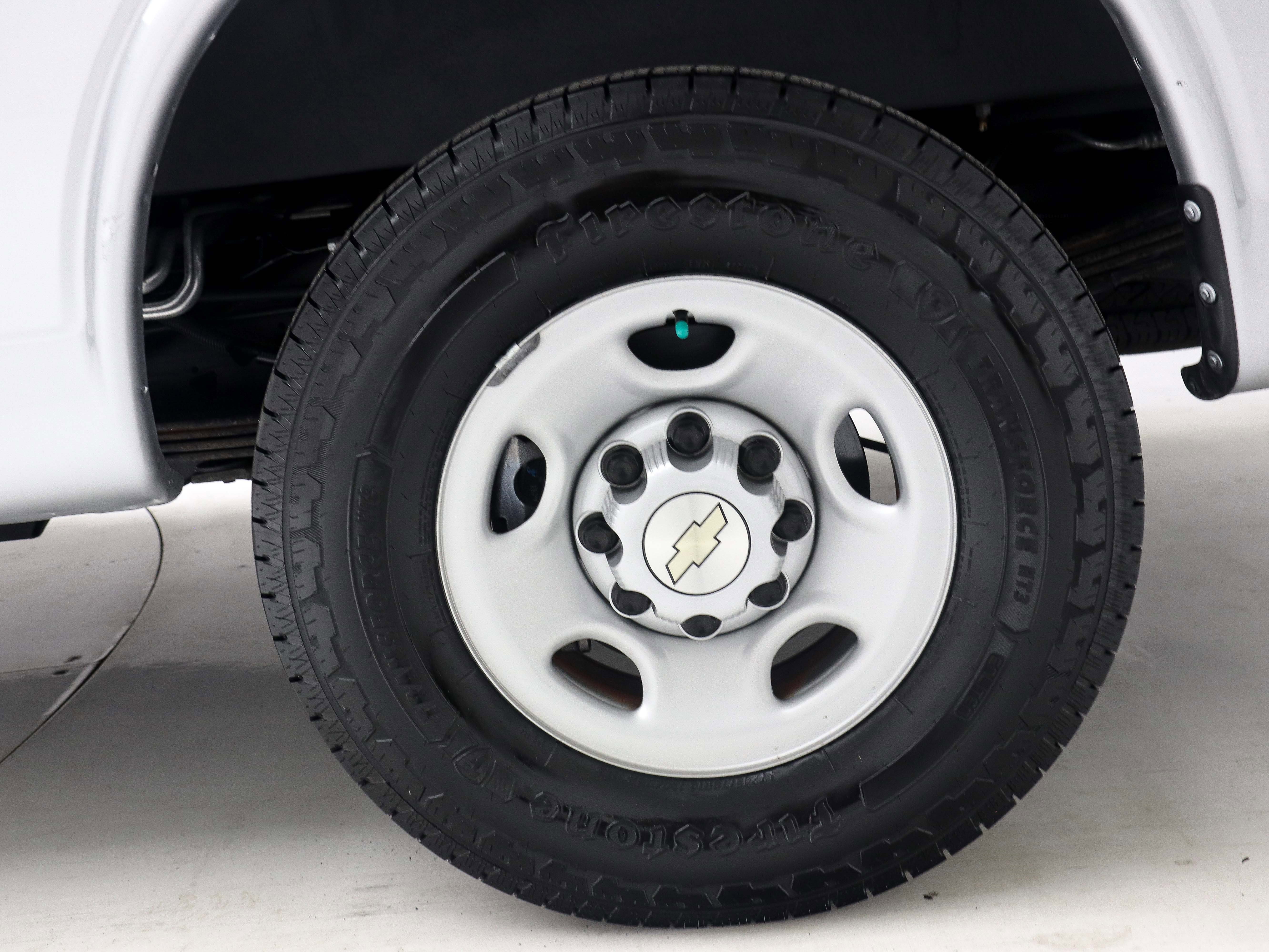 Used 2022 Chevrolet Express 3500 LS RWD image 31