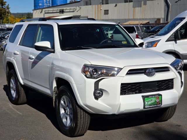 Used 2022 Toyota 4Runner SR5 image 1