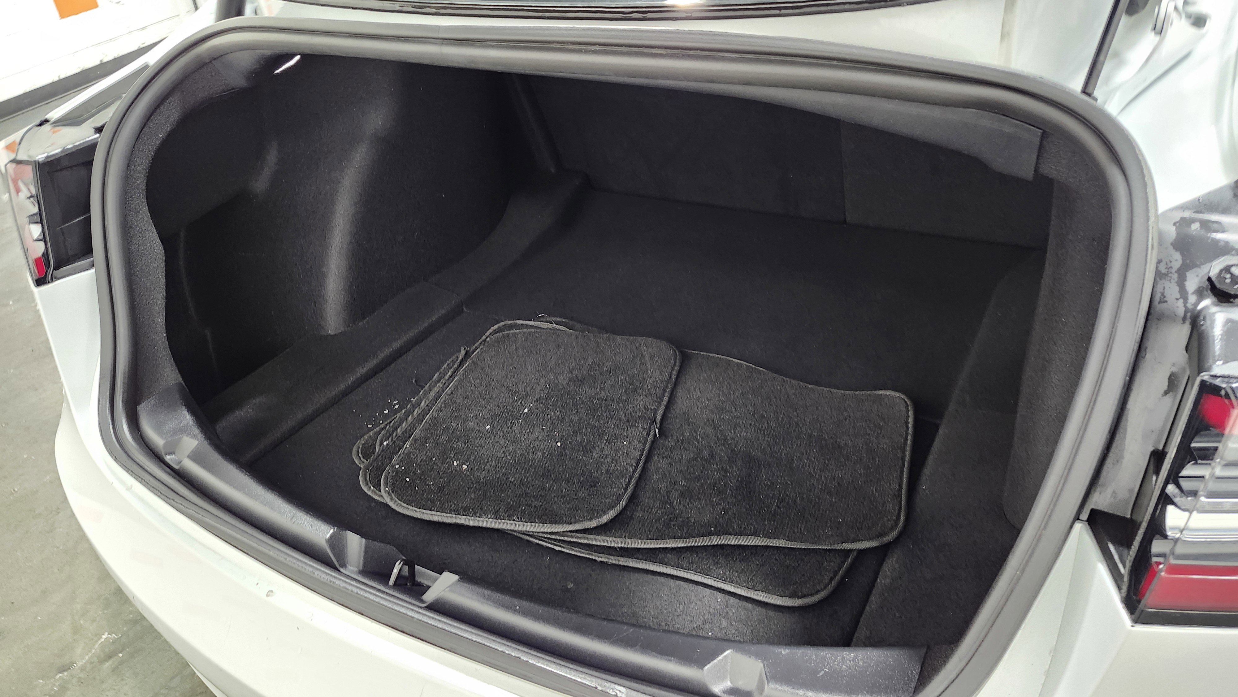 Used 2021 Tesla Model 3 Standard Range Plus image 21