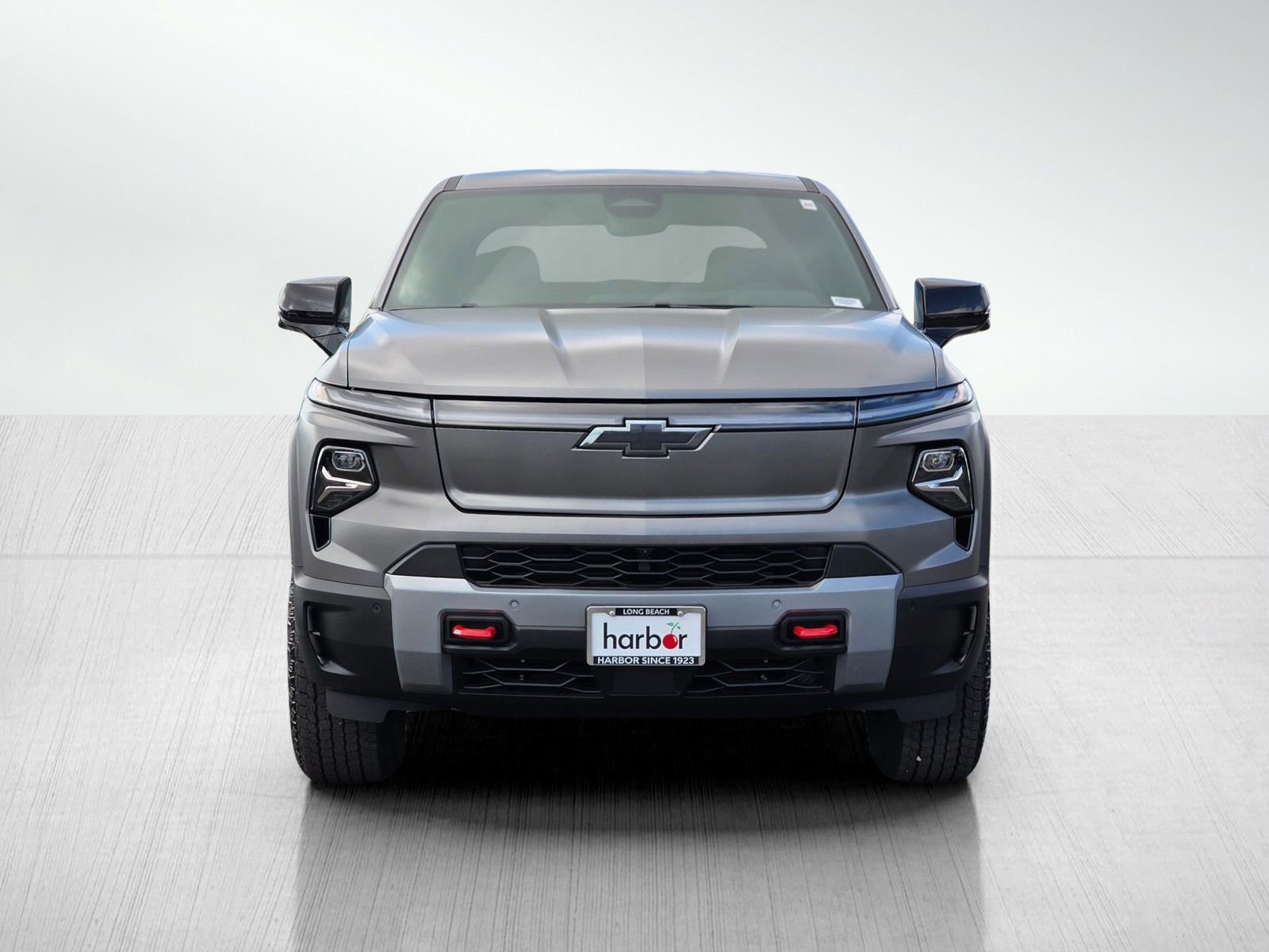 New 2026 Chevrolet Silverado EV Trail Boss w/ Premium Package AWD/4WD image 2