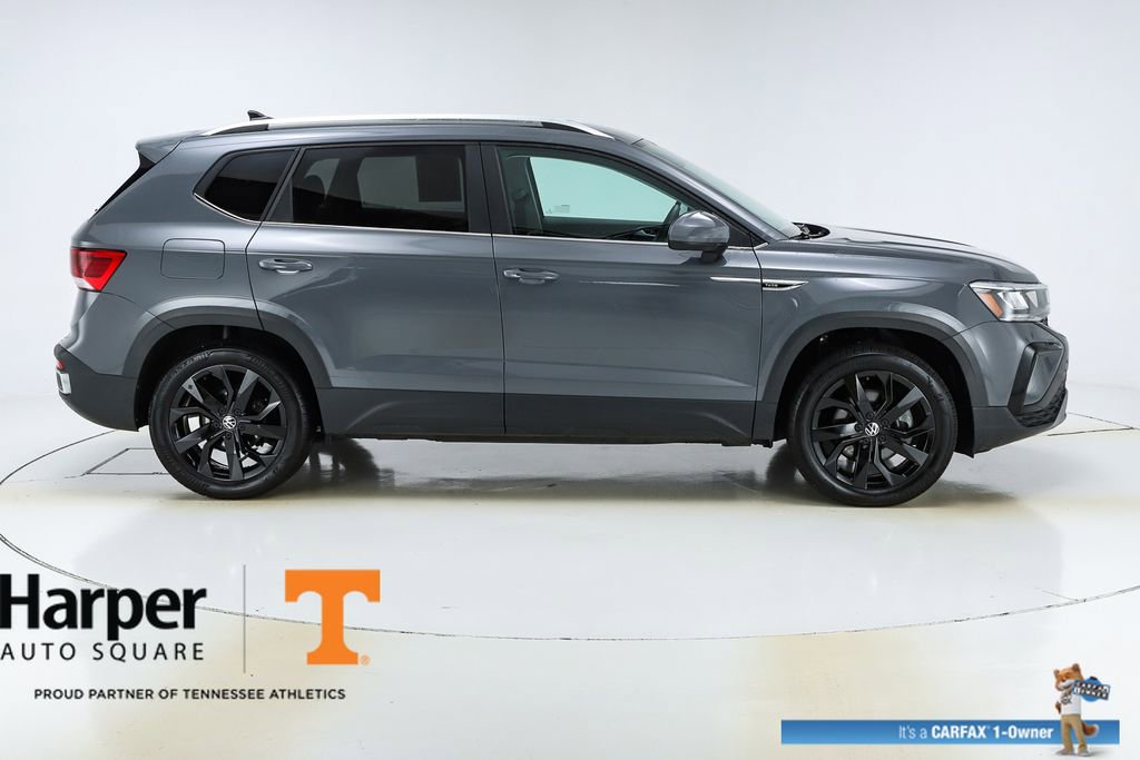 Used 2022 Volkswagen Taos SE image 48