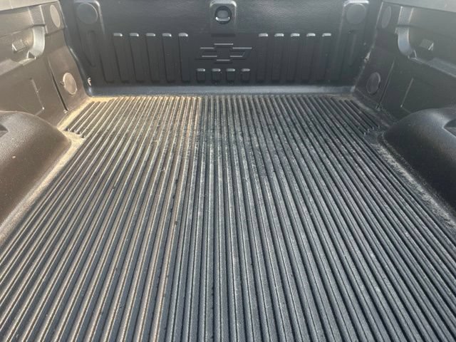 Used 2019 Chevrolet Silverado 1500 LT AWD/4WD image 15