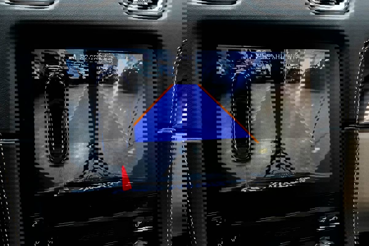 Used 2017 Porsche 718 Cayman S w/ Sport Chrono Package image 16