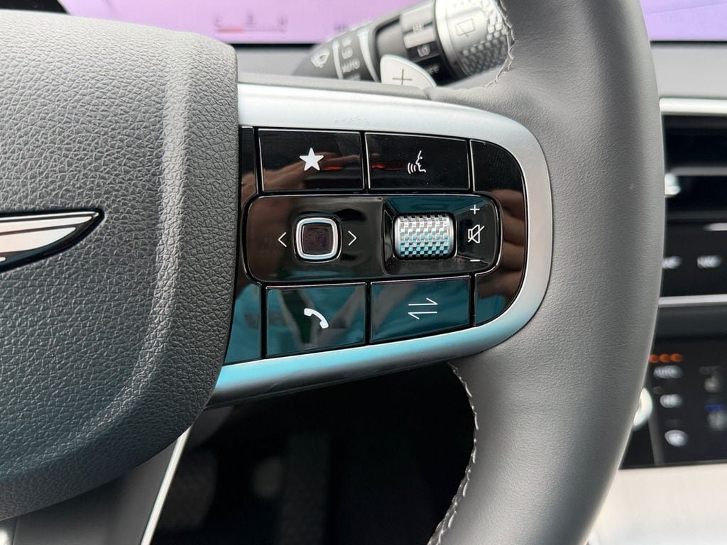 New 2026 Genesis GV70 2.5T Advanced AWD/4WD image 23