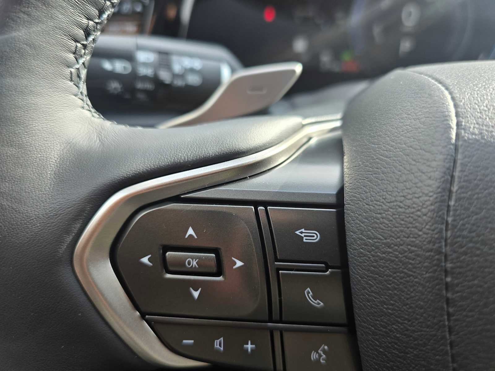 New 2026 Lexus NX 450h+ AWD w/ Luxury Package image 33