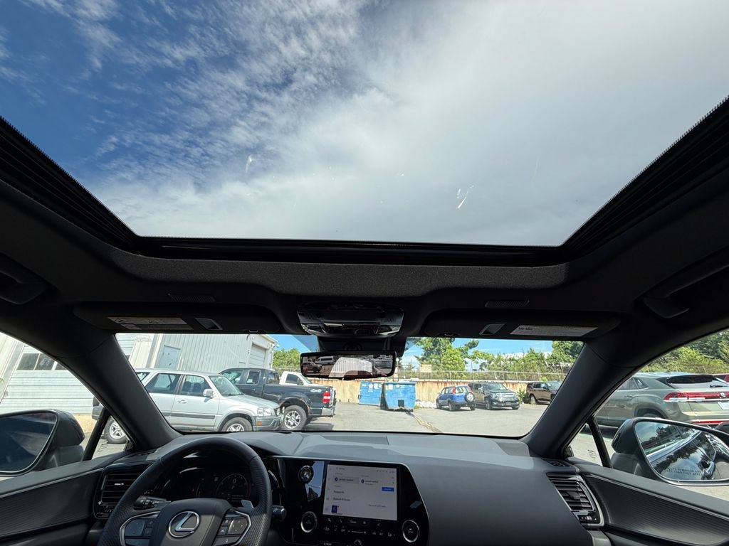Used 2025 Lexus NX 350 F Sport w/ Accessory Package (2T) AWD/4WD image 25