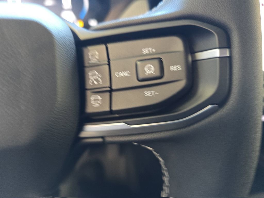 New 2026 Jeep Cherokee Laredo image 18