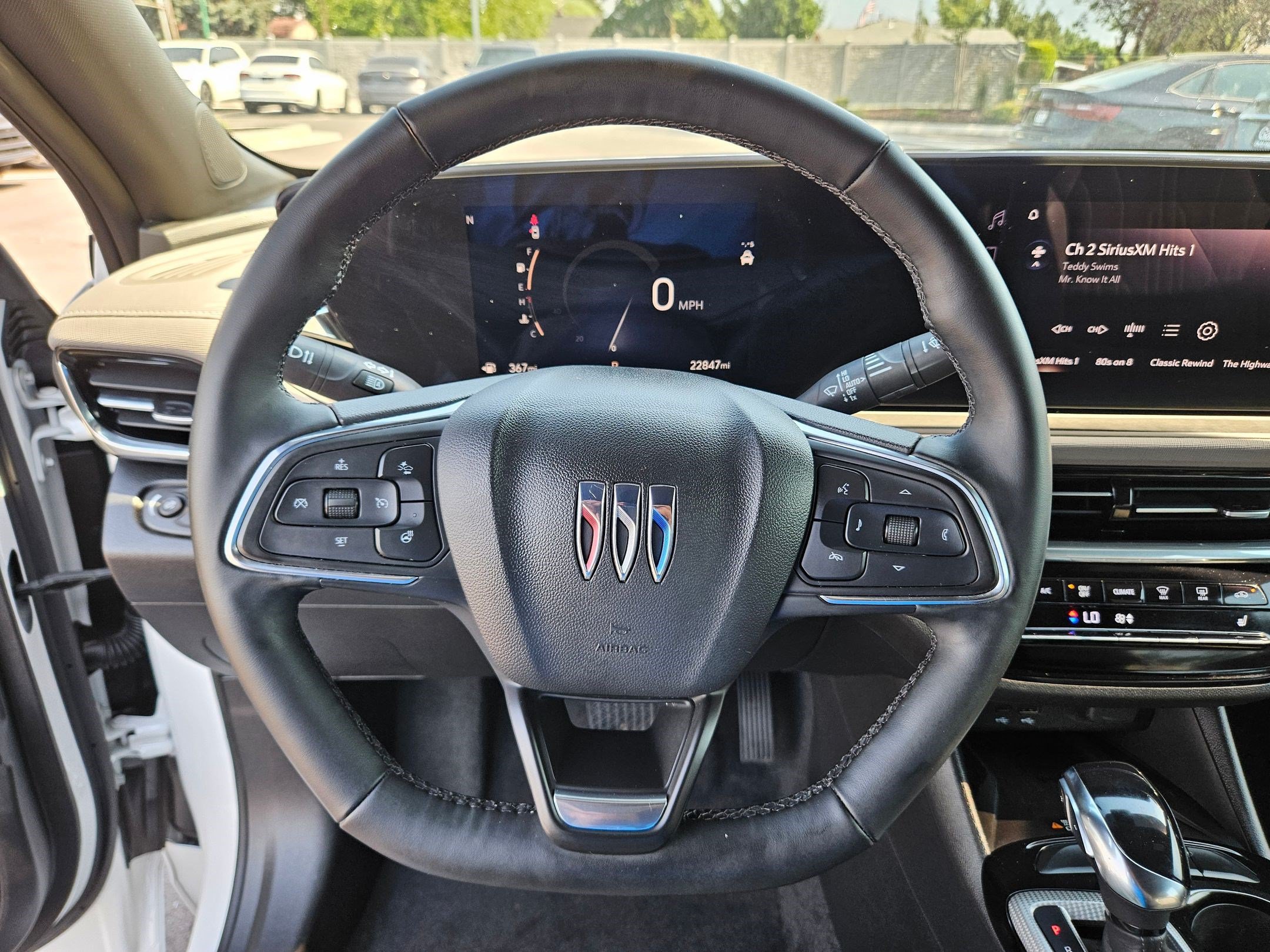 Used 2025 Buick Envista Avenir FWD image 21
