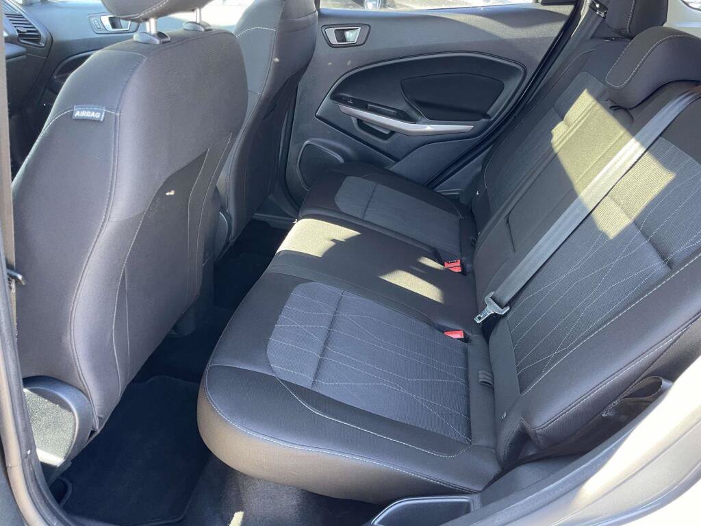 Used 2020 Ford EcoSport SE FWD image 17