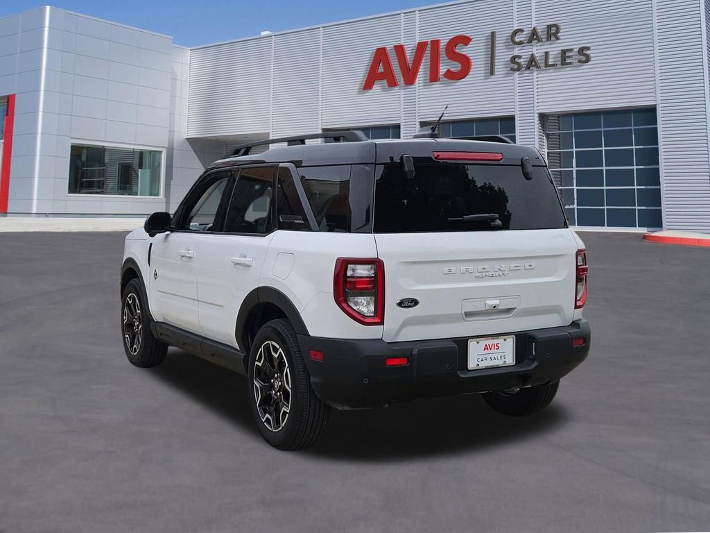 Used 2025 Ford Bronco Sport Outer Banks w/ Outer Banks Tech Package+ AWD/4WD image 3