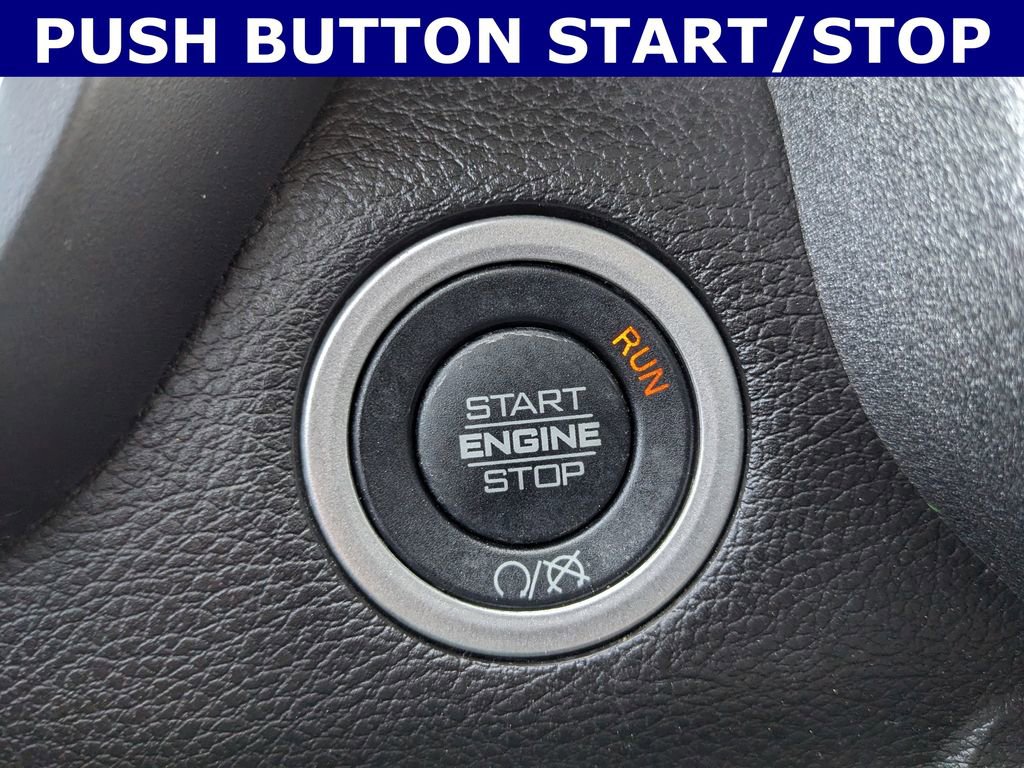 Used 2024 RAM 2500 Tradesman w/ Chrome Appearance Group image 13