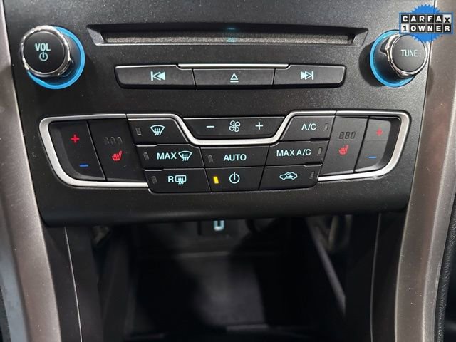 Used 2017 Ford Fusion Energi SE FWD image 19