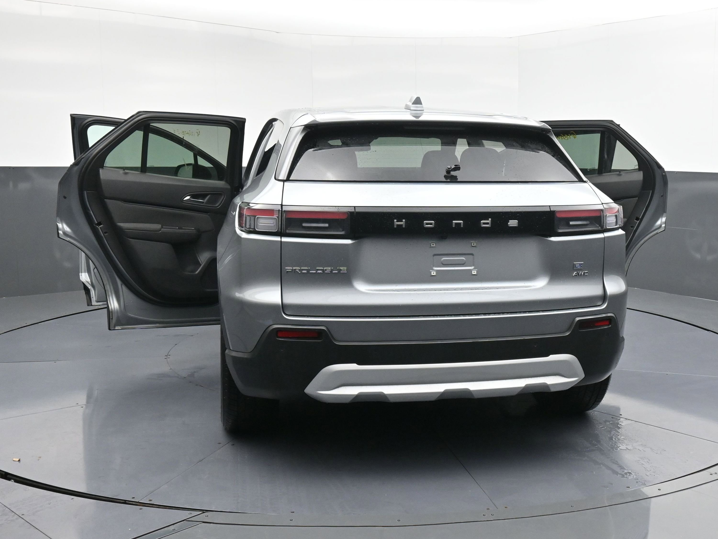 Used 2025 Honda Prologue EX image 44