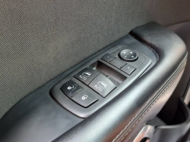 Used 2022 Dodge Challenger GT RWD image 21