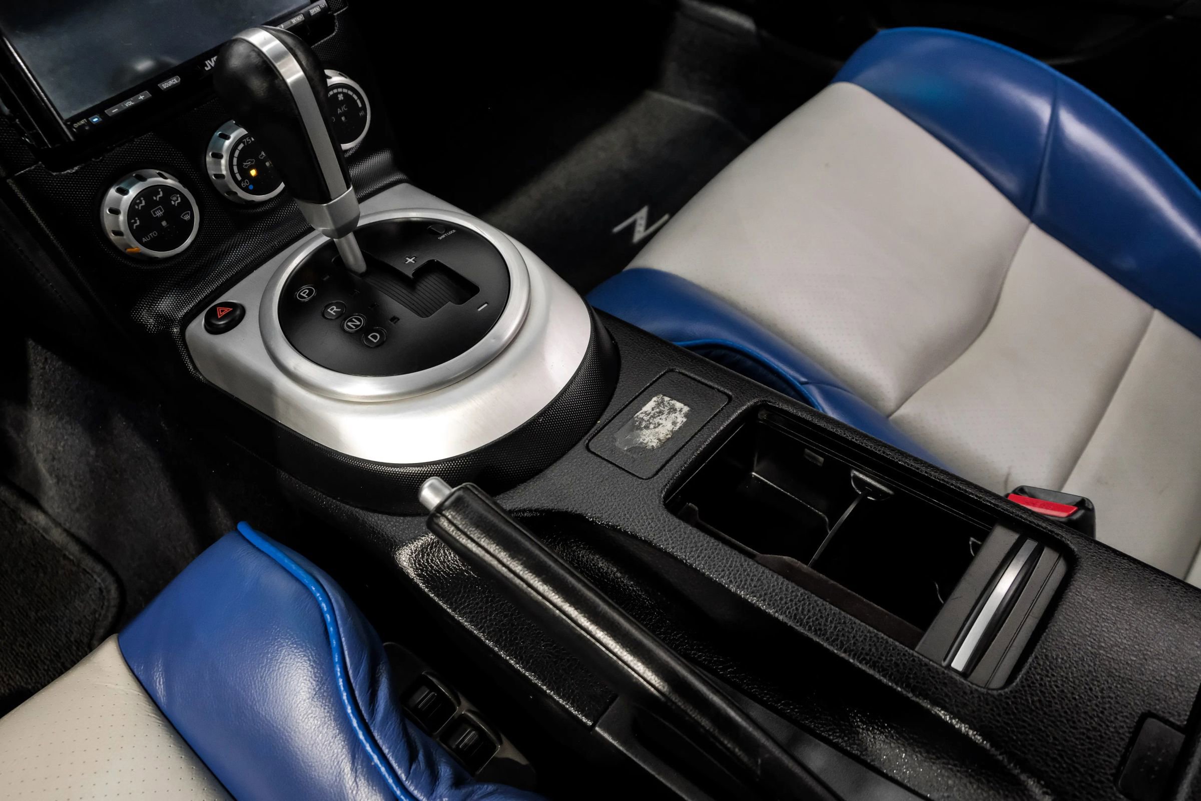 Used 2006 Nissan 350Z Enthusiast image 21