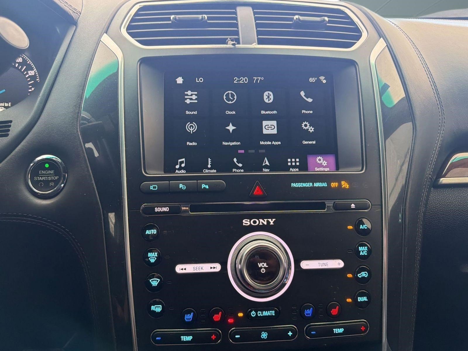 Used 2018 Ford Explorer Platinum image 23