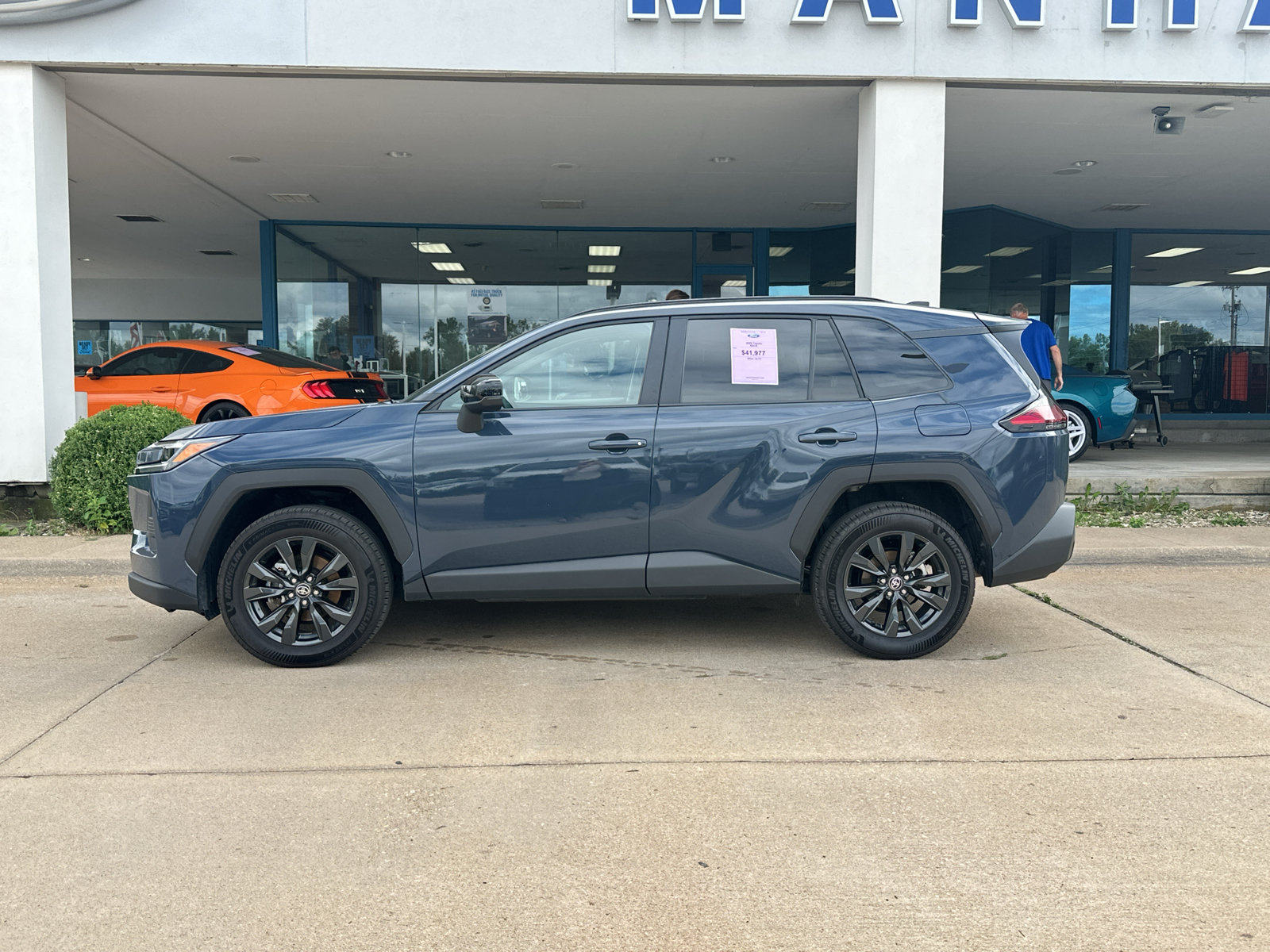 Used 2026 Toyota RAV4 XLE Premium FWD image 12