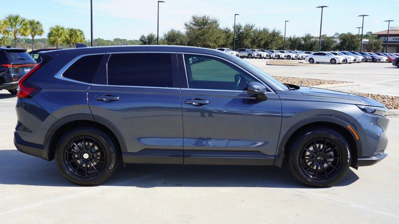 Used 2023 Honda CR-V EX-L image 4