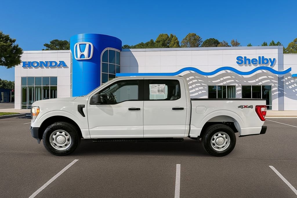 Used 2021 Ford F150 XL w/ Trailer Tow Package image 5