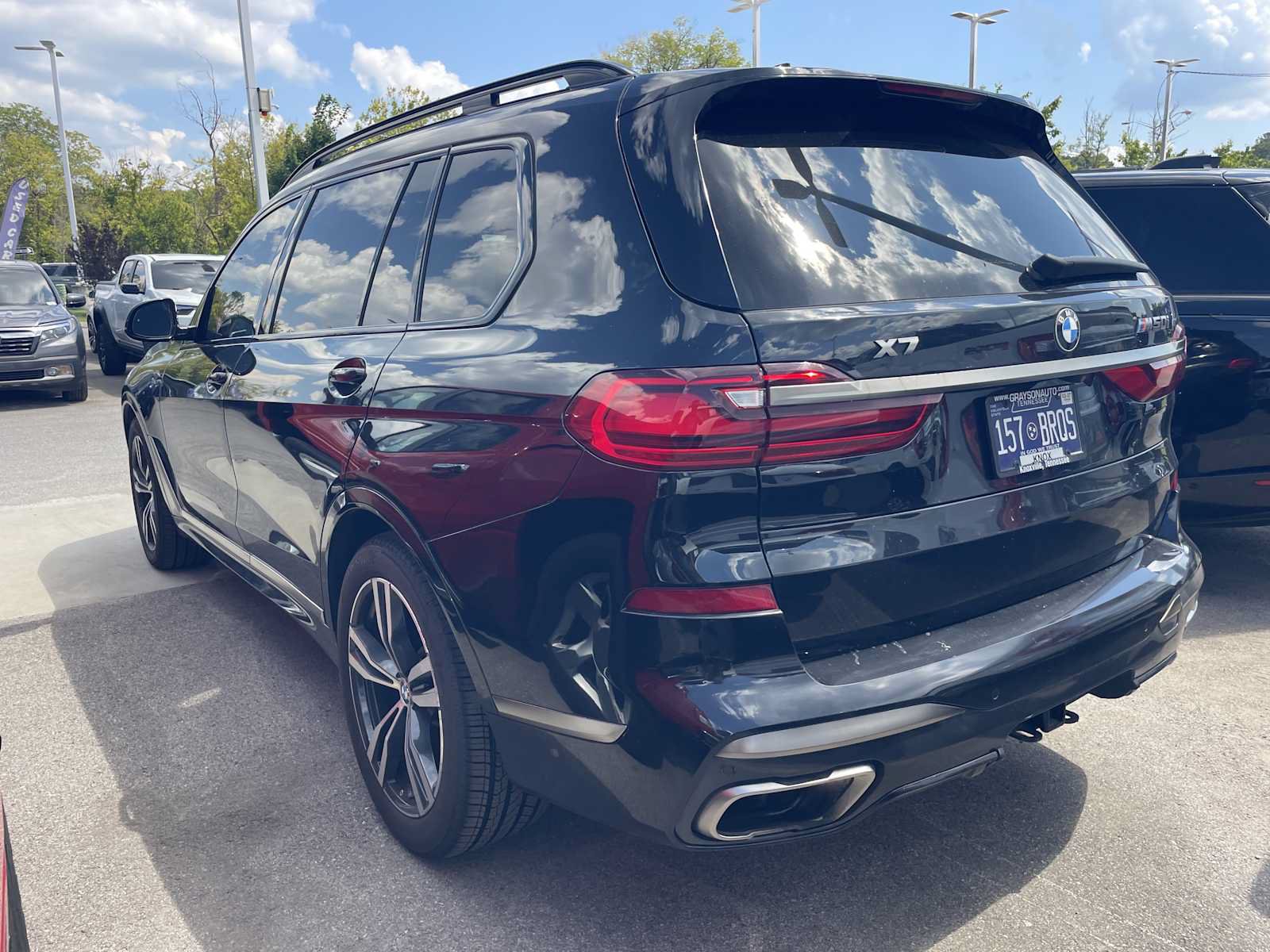 Used 2022 BMW X7 M50i w/ Luxury Seating Package AWD/4WD image 4