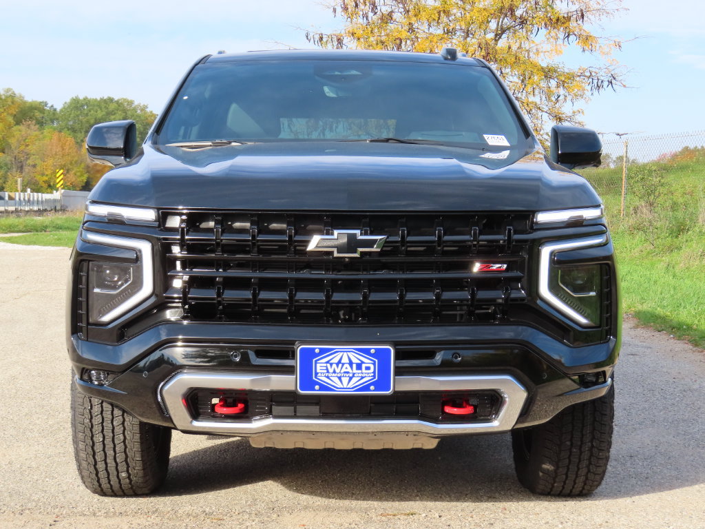 New 2027 Chevrolet Suburban Z71 w/ Z71 Off-Road Package AWD/4WD image 19