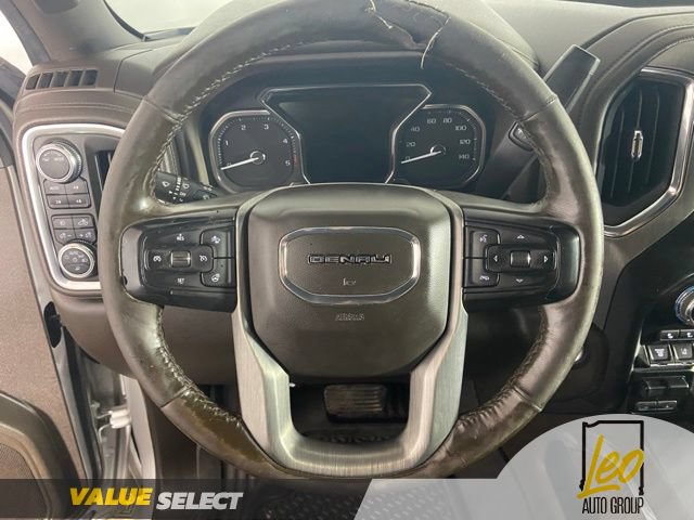 Used 2022 GMC Sierra 3500 Denali w/ Denali Ultimate Package AWD/4WD image 12