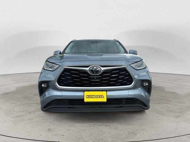 Used 2020 Toyota Highlander Limited AWD/4WD image 8