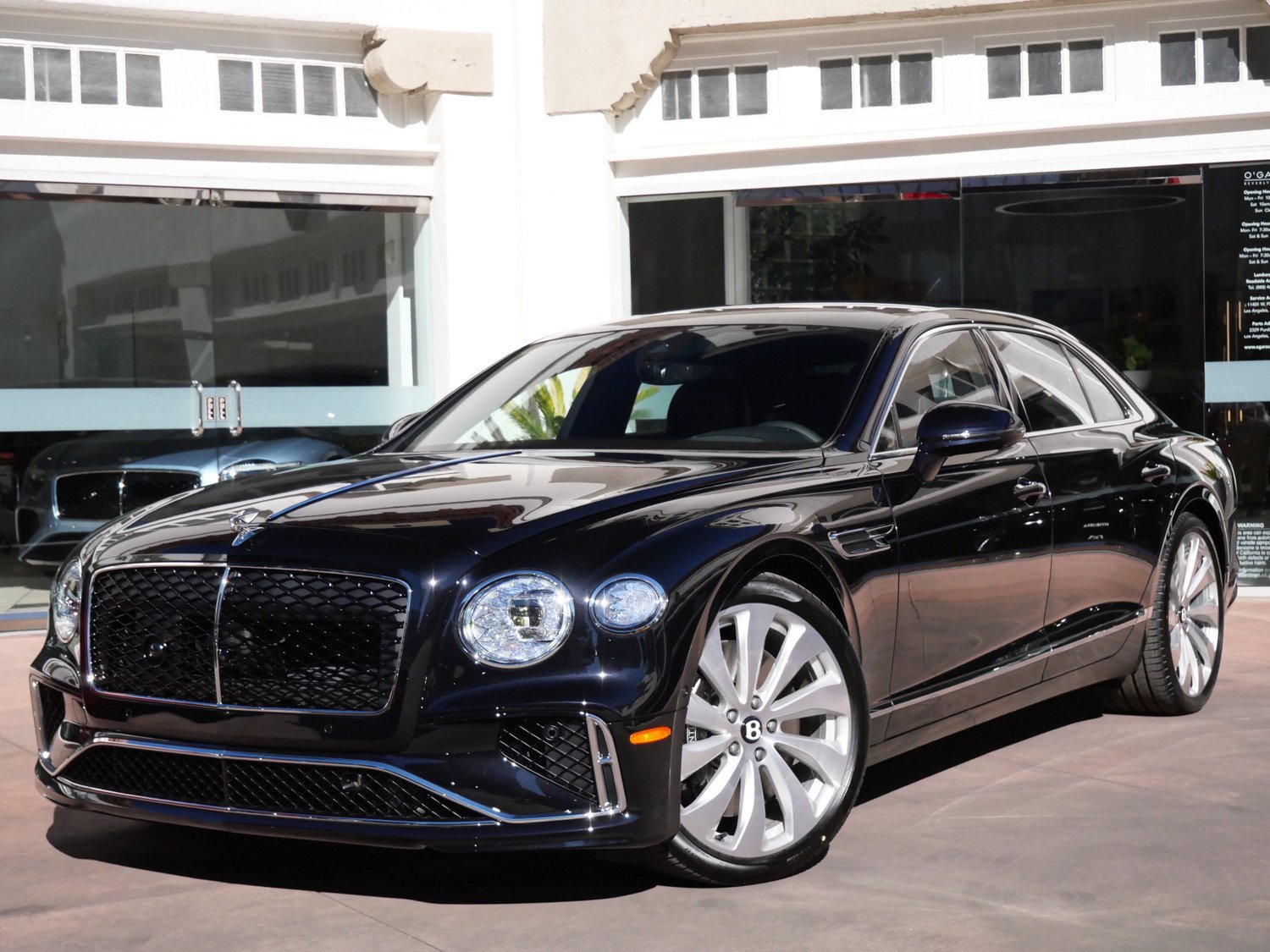 New 2026 Bentley Flying Spur V8 AWD/4WD image 12