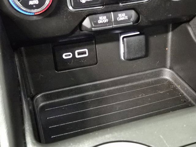 Used 2023 GMC Yukon SLE image 31