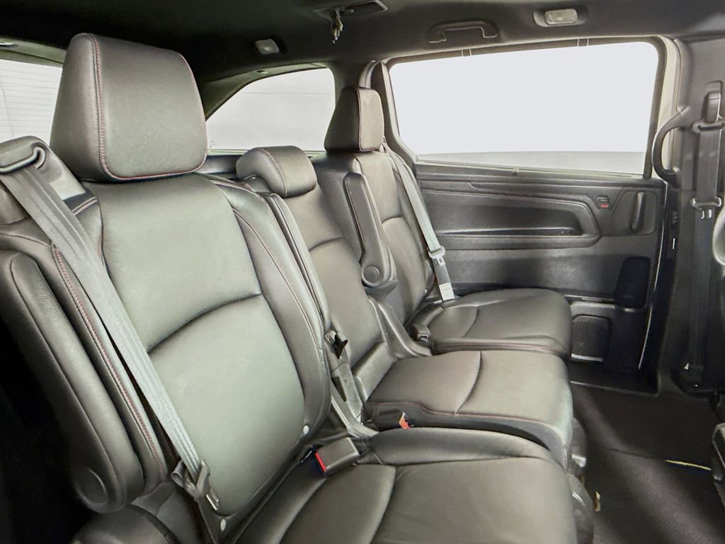 Certified 2023 Honda Odyssey Sport image 34
