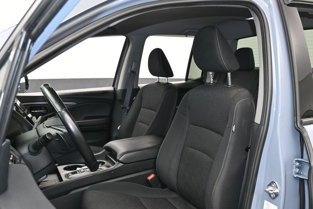 Used 2024 Honda Ridgeline Sport image 10