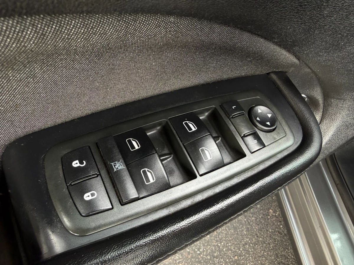 Used 2013 Dodge Dart SE w/ Value Group FWD image 34