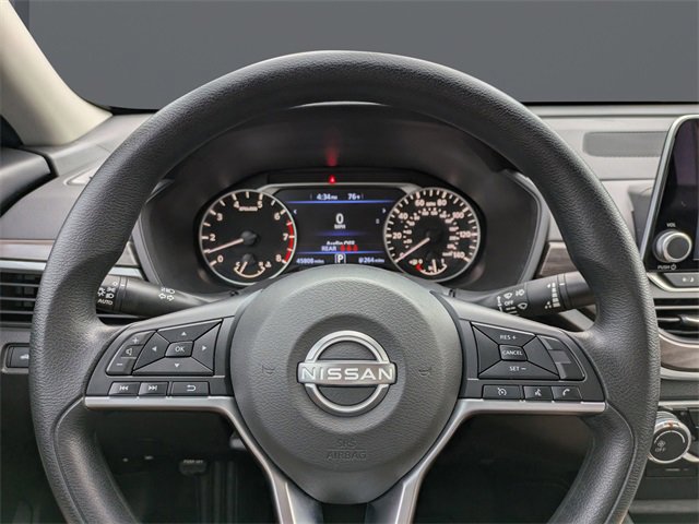 Used 2023 Nissan Altima 2.5 SV image 28
