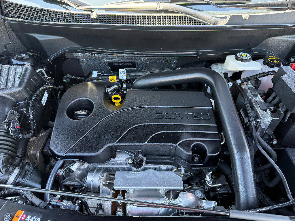 Used 2026 Chevrolet Equinox RS w/ LPO, Floor Liner Package FWD image 41