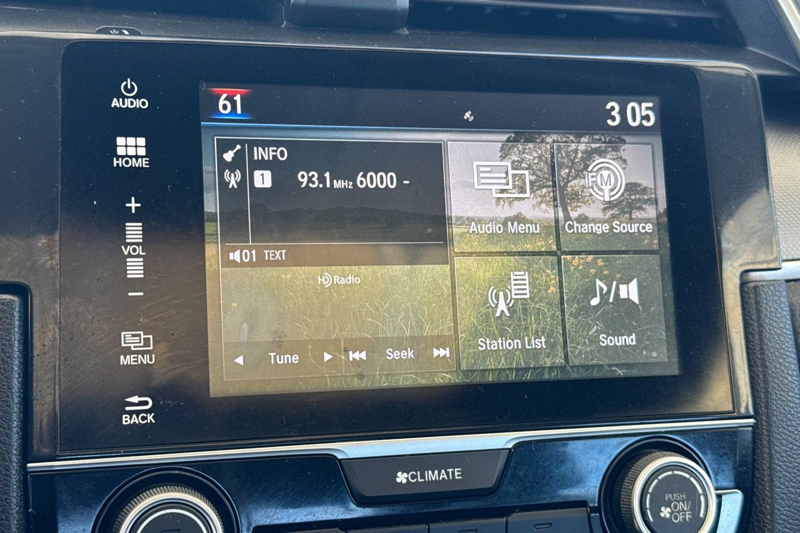 Used 2018 Honda Civic EX image 17
