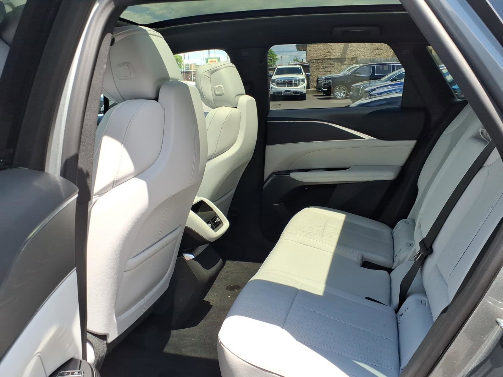 Certified 2024 Cadillac Lyriq Sport w/ LPO, Floor Liner Package AWD/4WD image 15