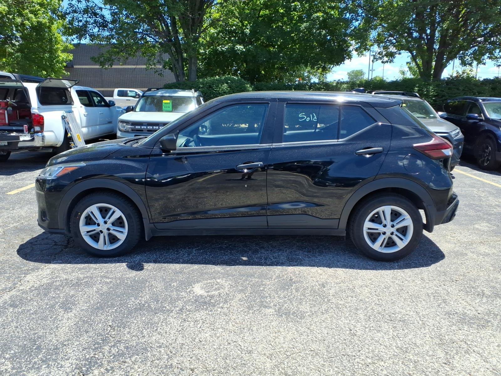 Used 2024 Nissan Kicks S FWD image 5