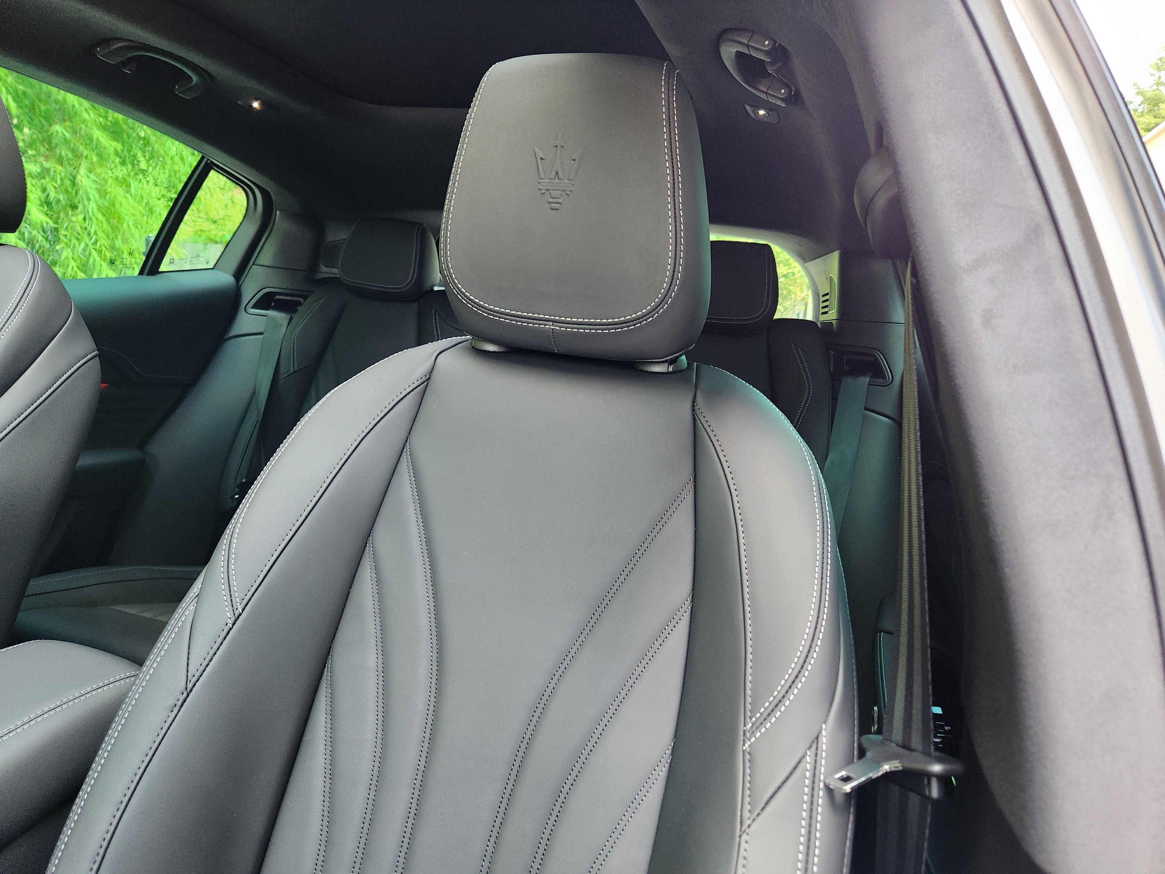 New 2025 Maserati Grecale GT image 11