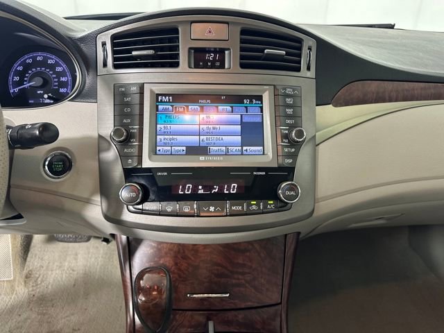 Used 2011 Toyota Avalon Limited image 21