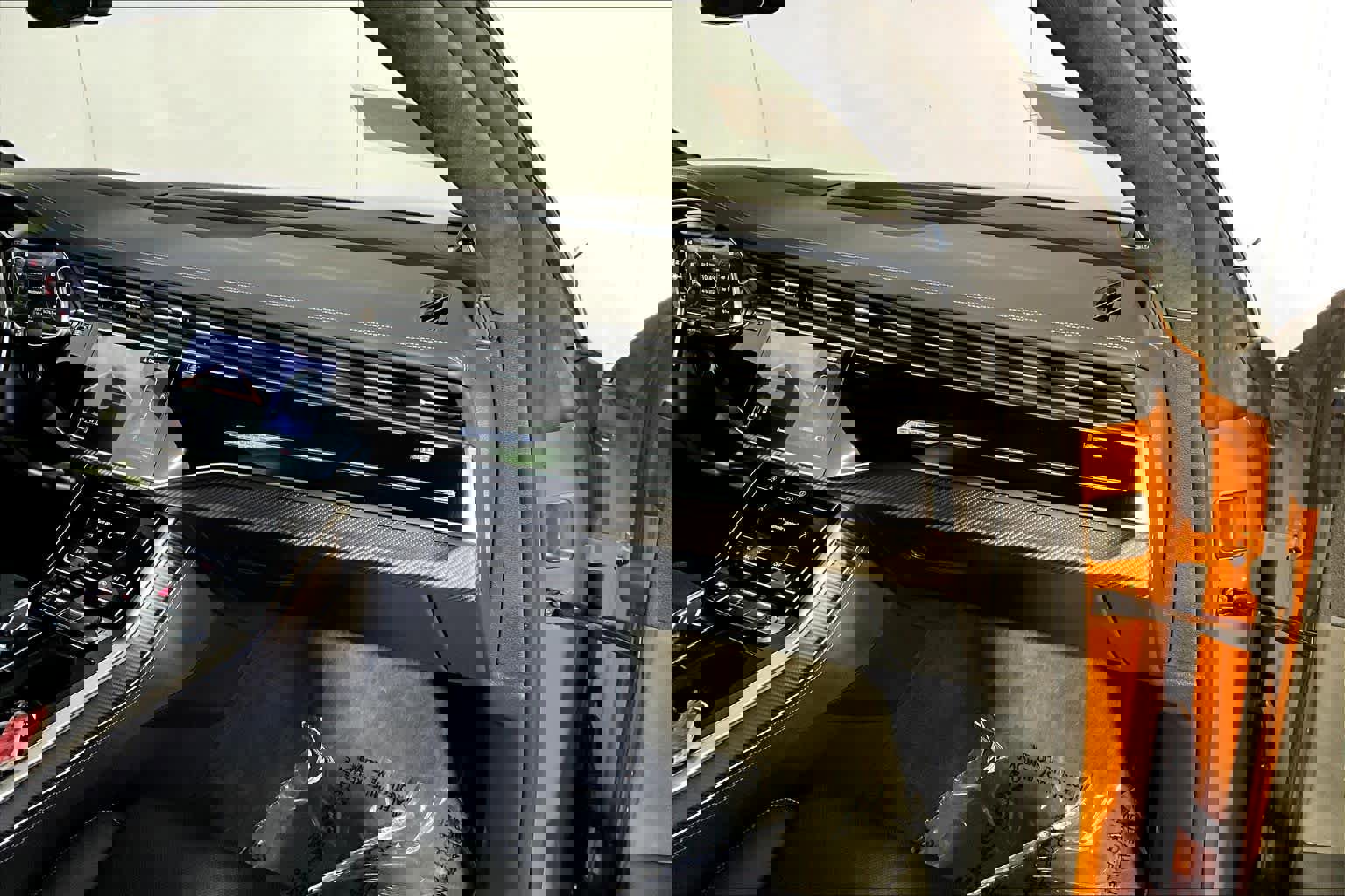 Used 2024 Audi RS Q8 image 19