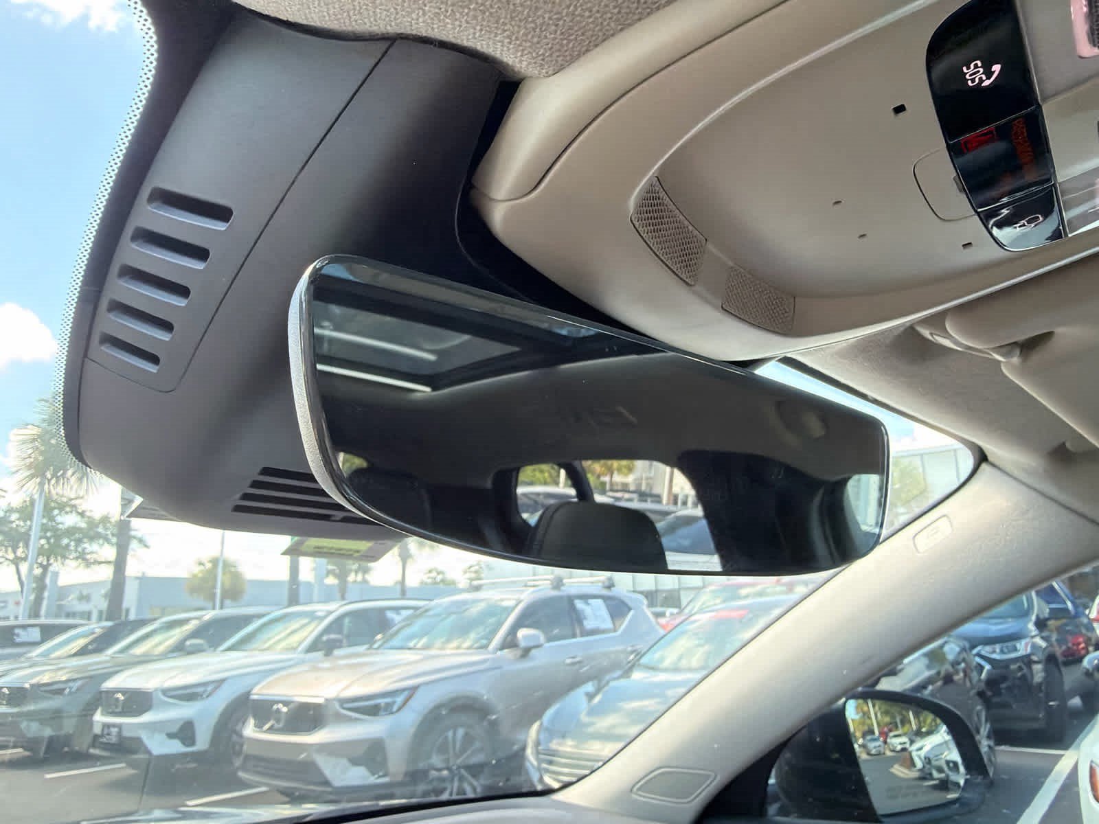 Certified 2024 Volvo XC40 B5 Core w/ Protection Package Premier AWD/4WD image 71